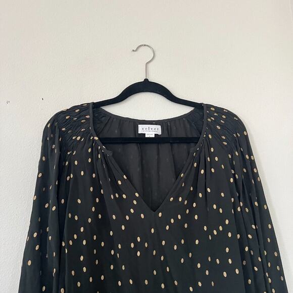 Velvet By Graham & Spencer Krista Black & Gold Metallic Dot Blouse - Picture 6 of 9